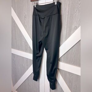 D11.16 Black Joggers Size Medium M
